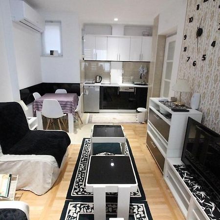 Ducic Apartment Требине Екстериор снимка